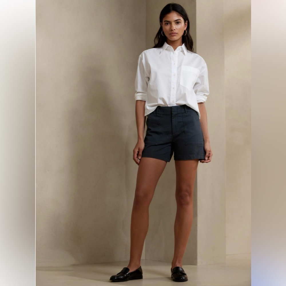 Banana Republic Authentic Chino Flat Front Shorts Sz 8